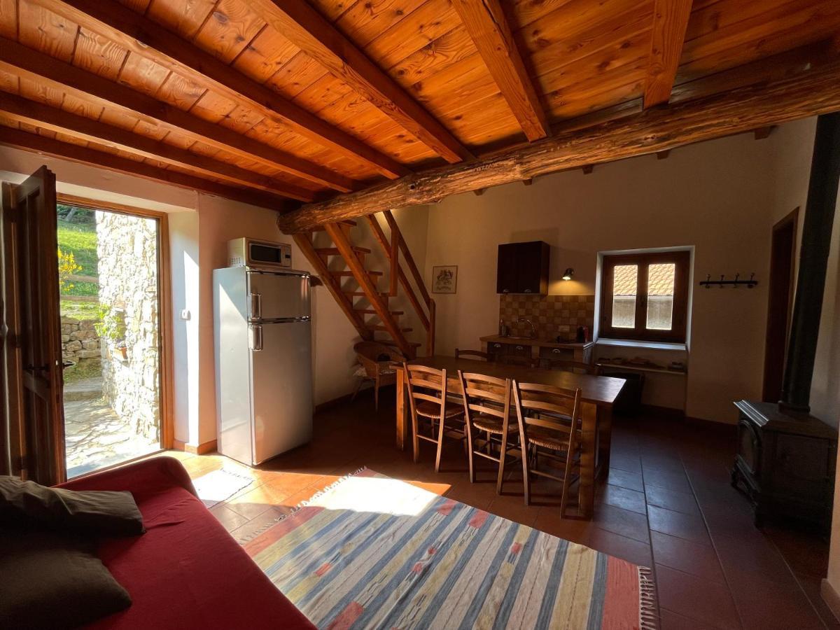 Agriturismo Giandriale Tavarone Eksteriør billede
